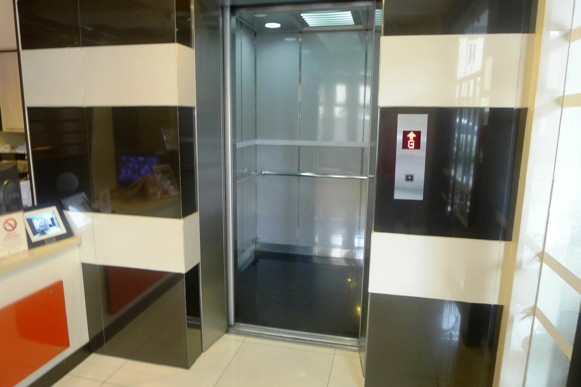 The Studio 18 Residences Manila Bagian luar foto